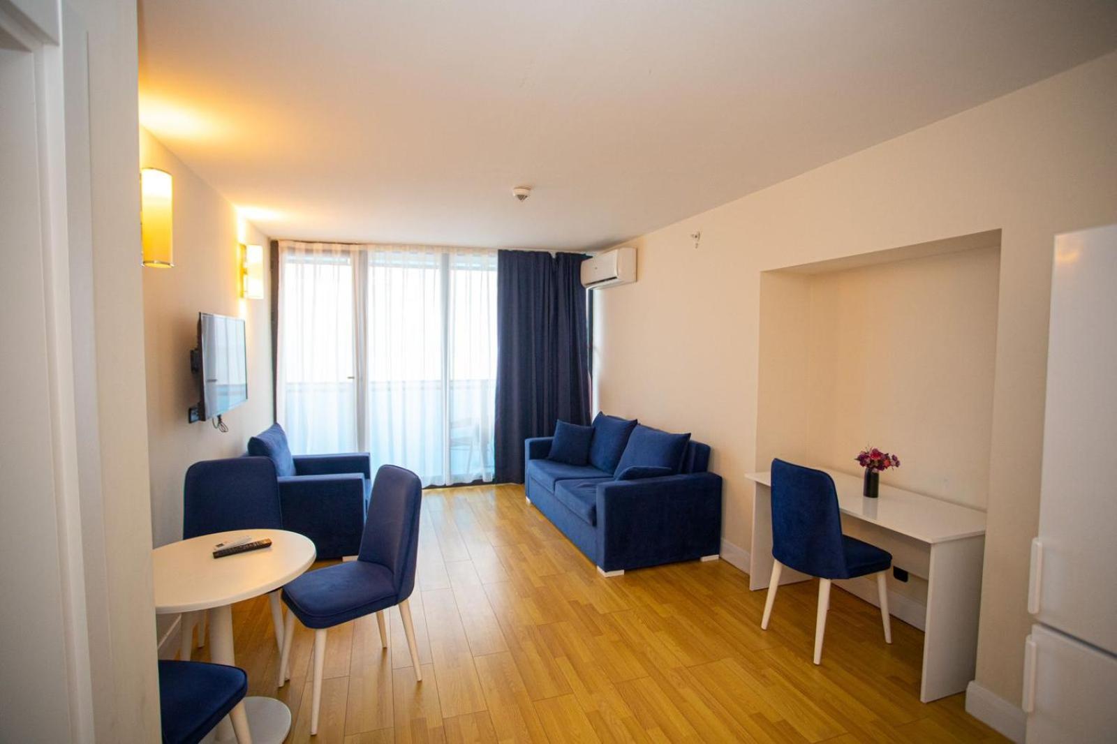 Suites Orbi City Aparthotel Batumi Exterior foto